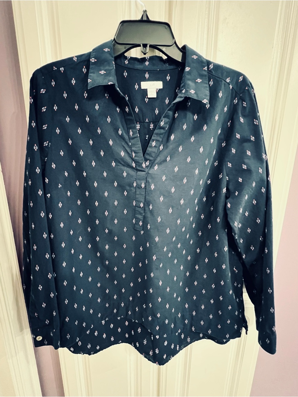 J. Jill Ditzy Embroidered Popover Blouse - PM - Navy Blue w/ Pink White